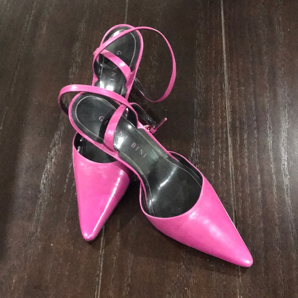 Gianni Bini ankle wrap heel m, size 7.5 GUC